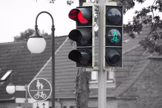 Ampelregelung und Verkehrsbehinderung
