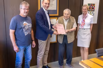 Stadtarchiv erh&auml;lt Kaufvertrag der Rohrbacher Glash&uuml;tte aus dem Jahr 1854