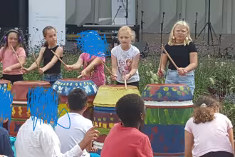Die Trashdrummer der Hoferkopfschule beim Tag der Schulmusik im DFG
