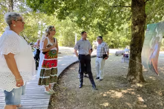 Outdoor-Fotoausstellung &bdquo;Kraftquellen im Leben&ldquo; am Cloef-Atrium in Orscholz er&ouml;ffnet