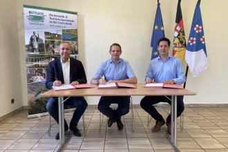 Gemeinde Mettlach setzt bei der Stra&szlig;enbeleuchtung auf den Energieversorger Energis