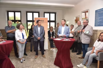 Kunst-Fotografien im Ensdorfer Rathaus von Manfred Schmidt
