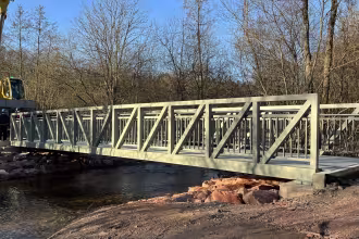 Neue Br&uuml;cke am Seerundweg fertiggestellt