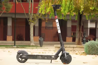 Verkehrspolizei stoppt berauschten E-Scooter-Fahrer