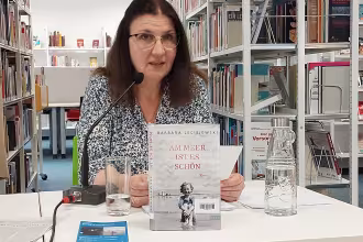 PM: Barbara Lesciejewski zu Gast in der St. Ingberter Stadtb&uuml;cherei