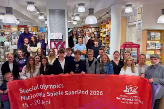 Kreisstadt Merzig: Kreative Schaufenster werben f&uuml;r die Special Olympics Nationale Spiele 2026