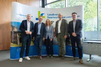 PM_Lions Club Saarlouis &uuml;berreicht Spende an Hilfsfonds des Landkreises